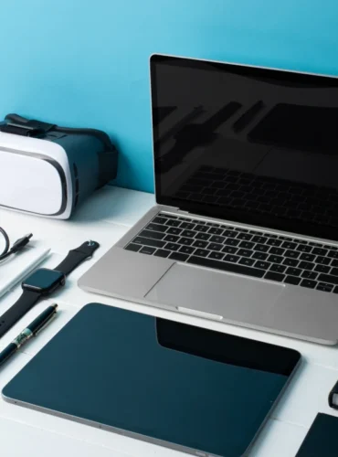 Electronics & Accessories (1)